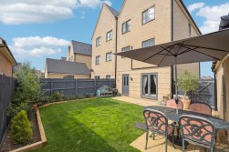Alconbury Weald, Huntingdon