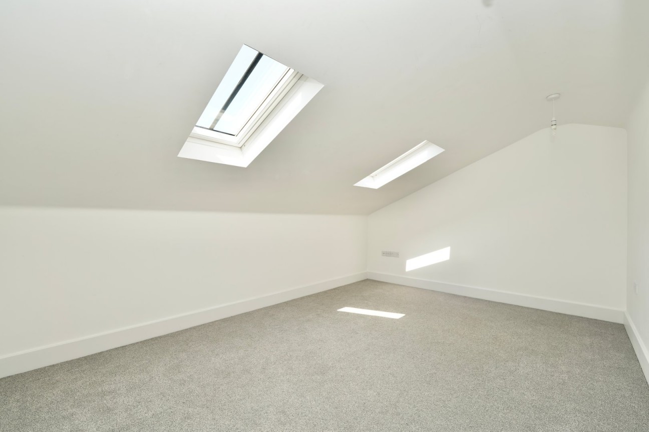 Kimbolton Road, Lower Dean