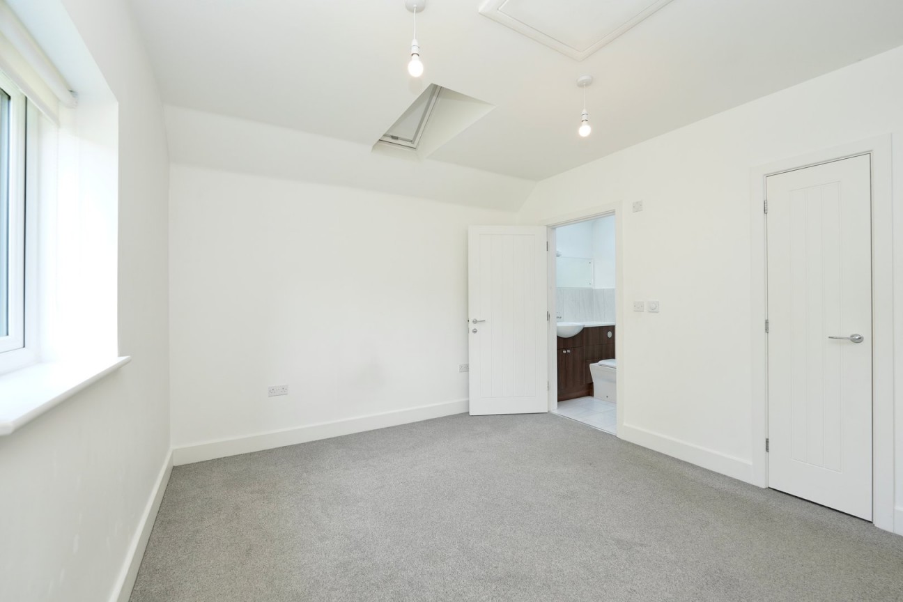 Kimbolton Road, Lower Dean