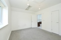 Kimbolton Road, Lower Dean