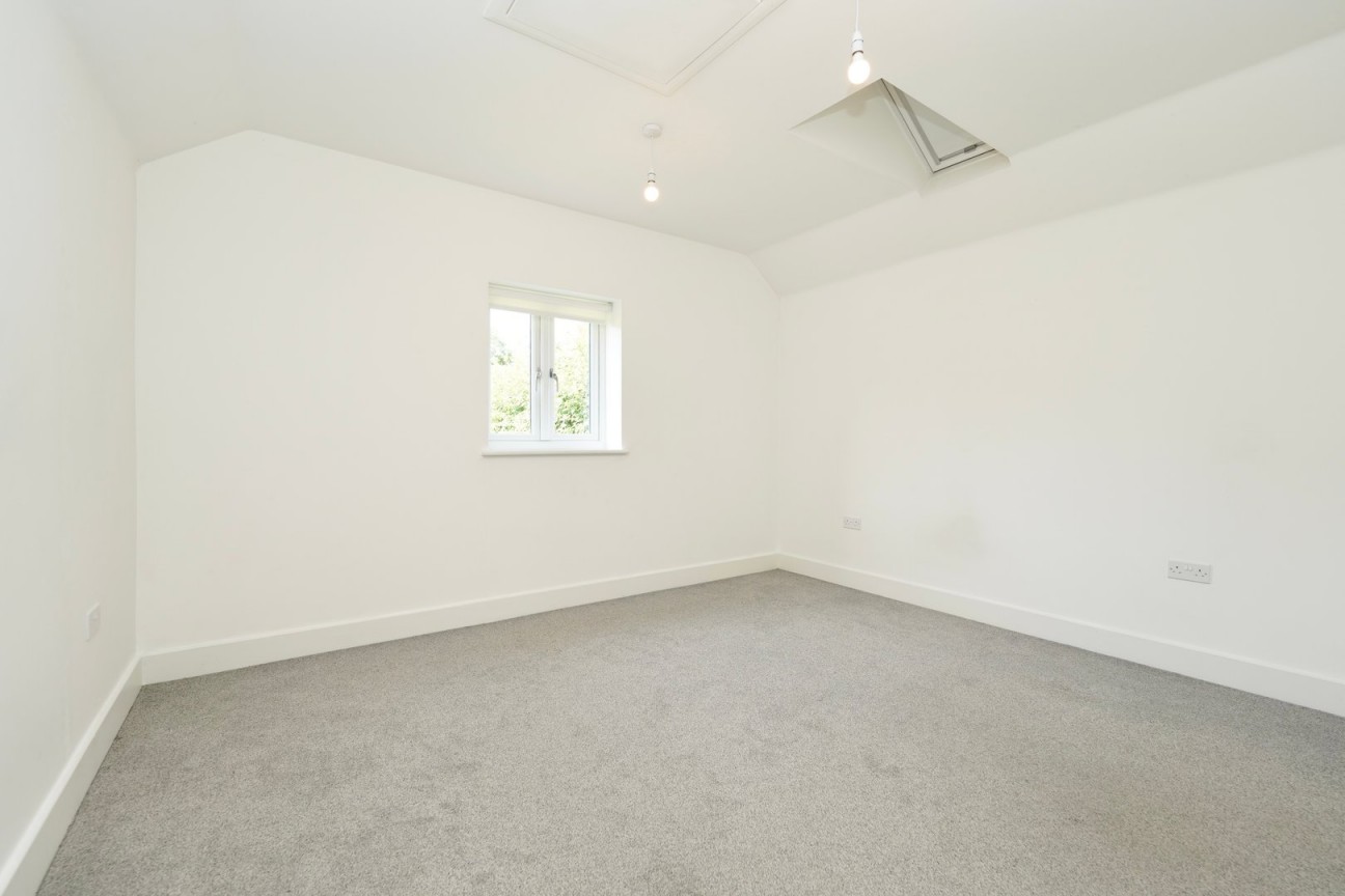 Kimbolton Road, Lower Dean