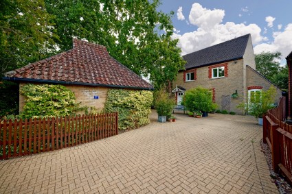 Brampton, Huntingdon