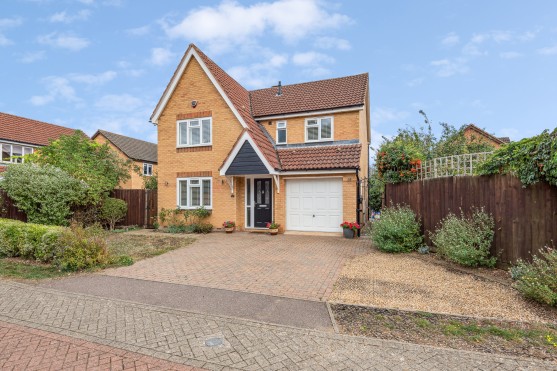 Hawkesford Way, St Neots, Cambridgeshire