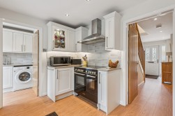 Hawkesford Way, St Neots, Cambridgeshire