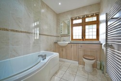 Little Staughton, Bedford