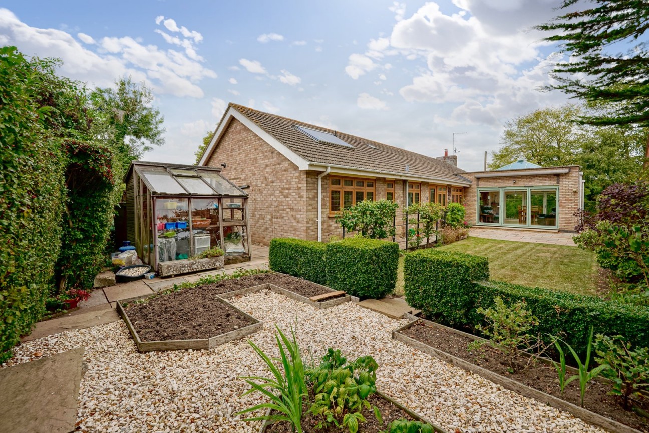 Little Staughton, Bedford