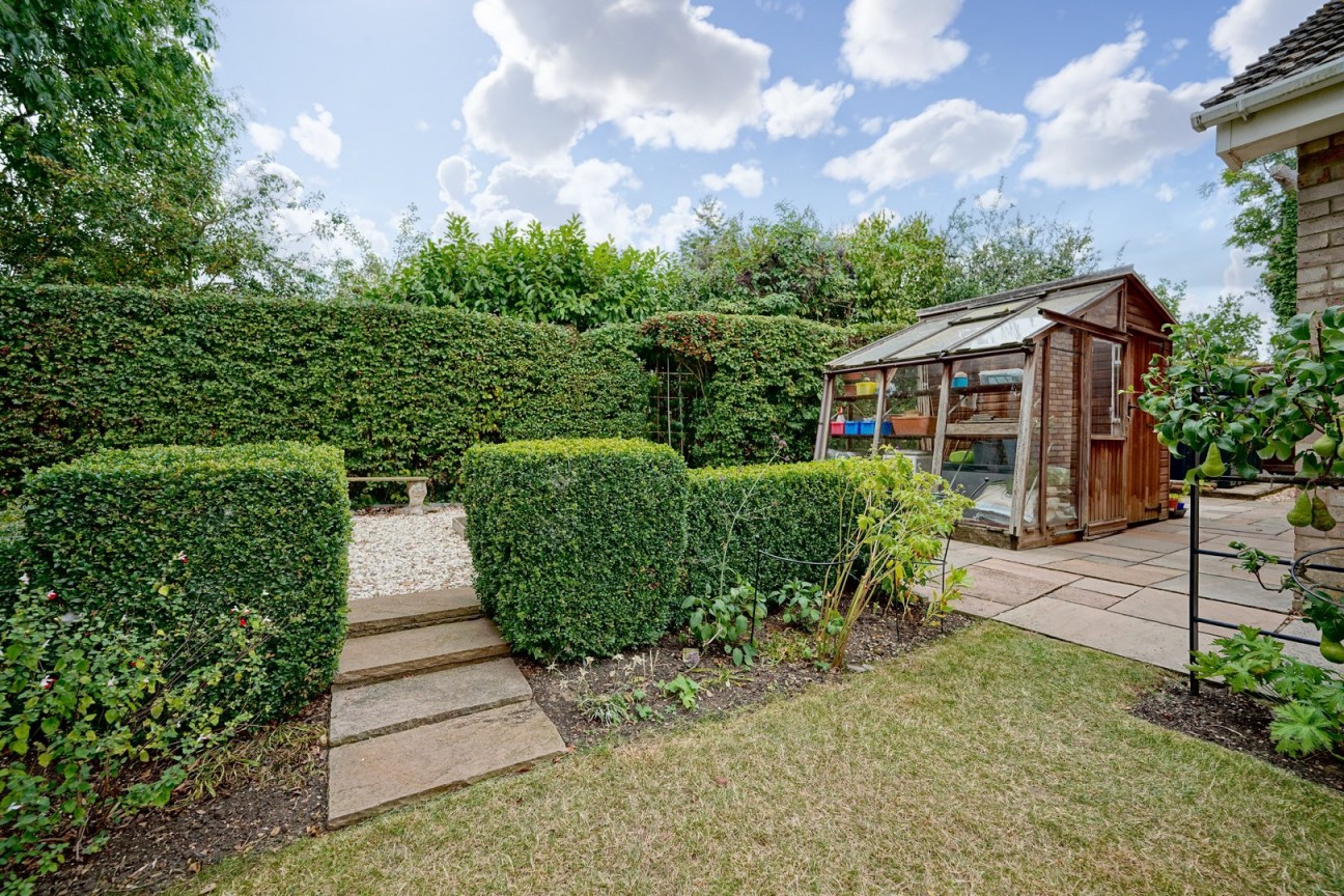 Little Staughton, Bedford