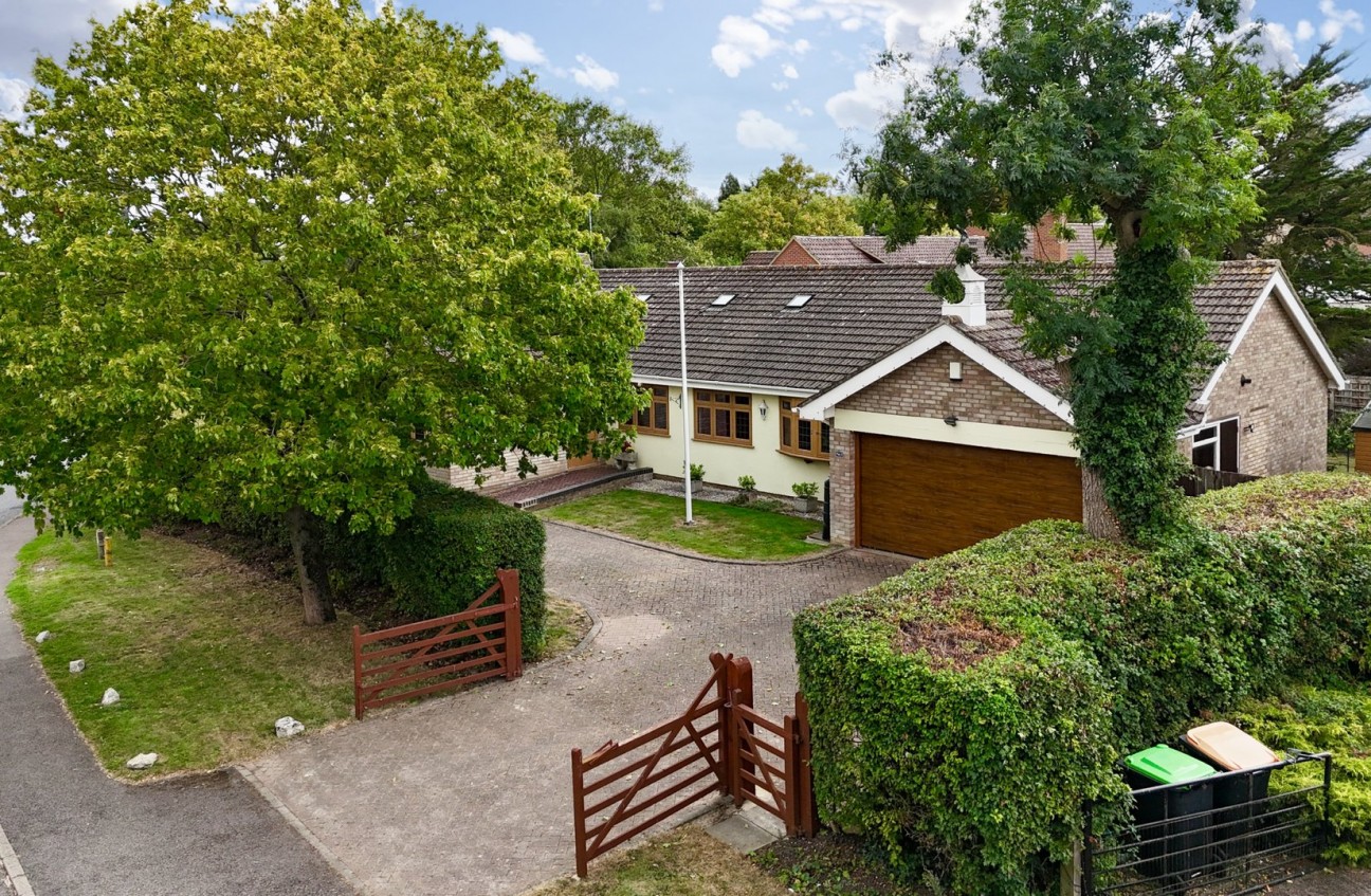 Little Staughton, Bedford