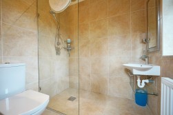 Little Staughton, Bedford