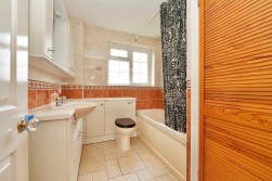 Aragon Place, Kimbolton, Cambridgeshire