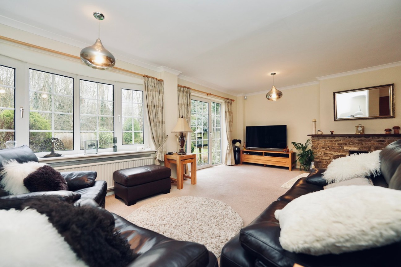 Shelton Road, Shelton