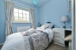 Shelton Road, Shelton