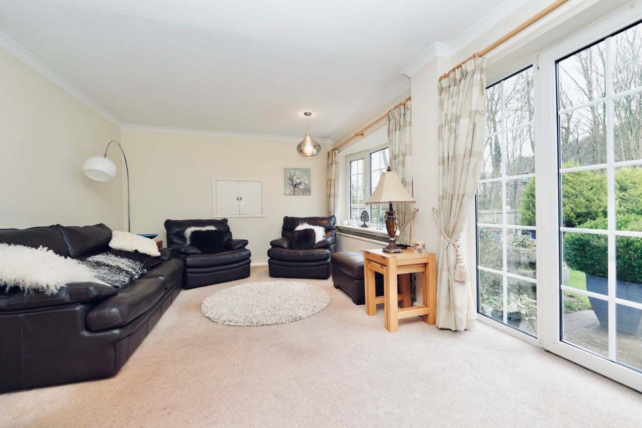 Shelton Road, Shelton