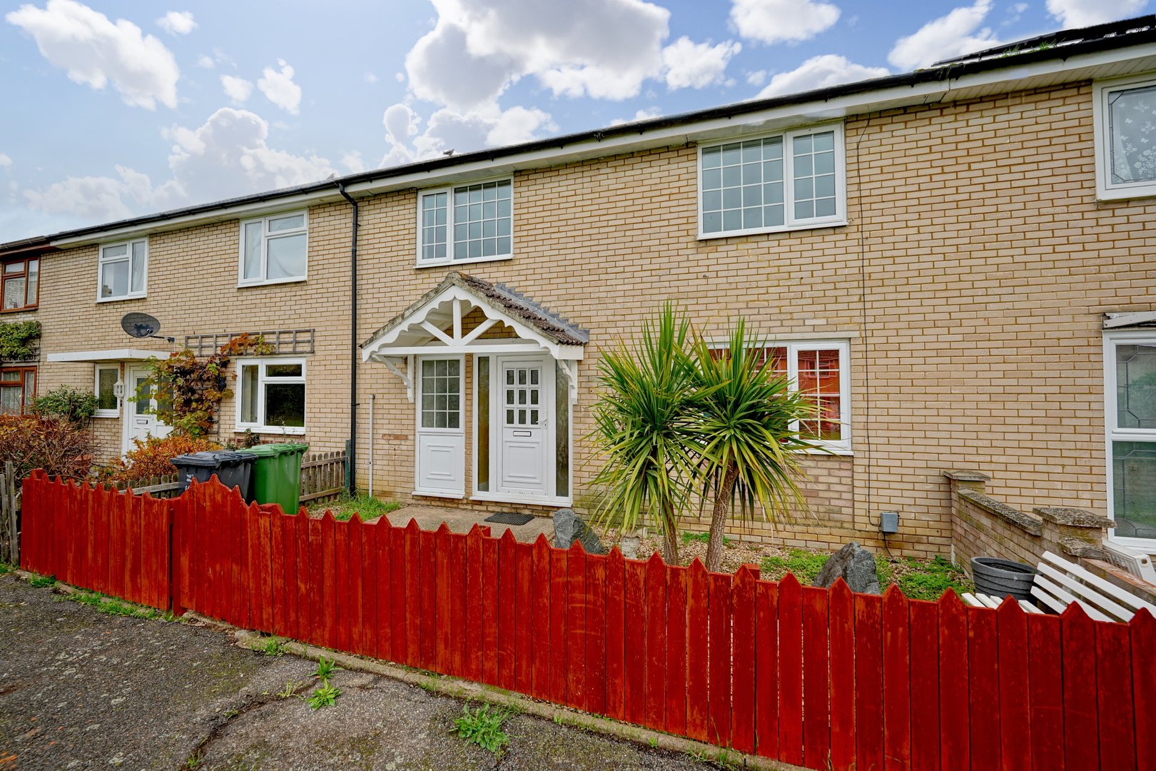 Sandwich Close, Huntingdon