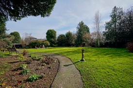 George Street, Huntingdon