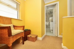 Queens Drive, Huntingdon