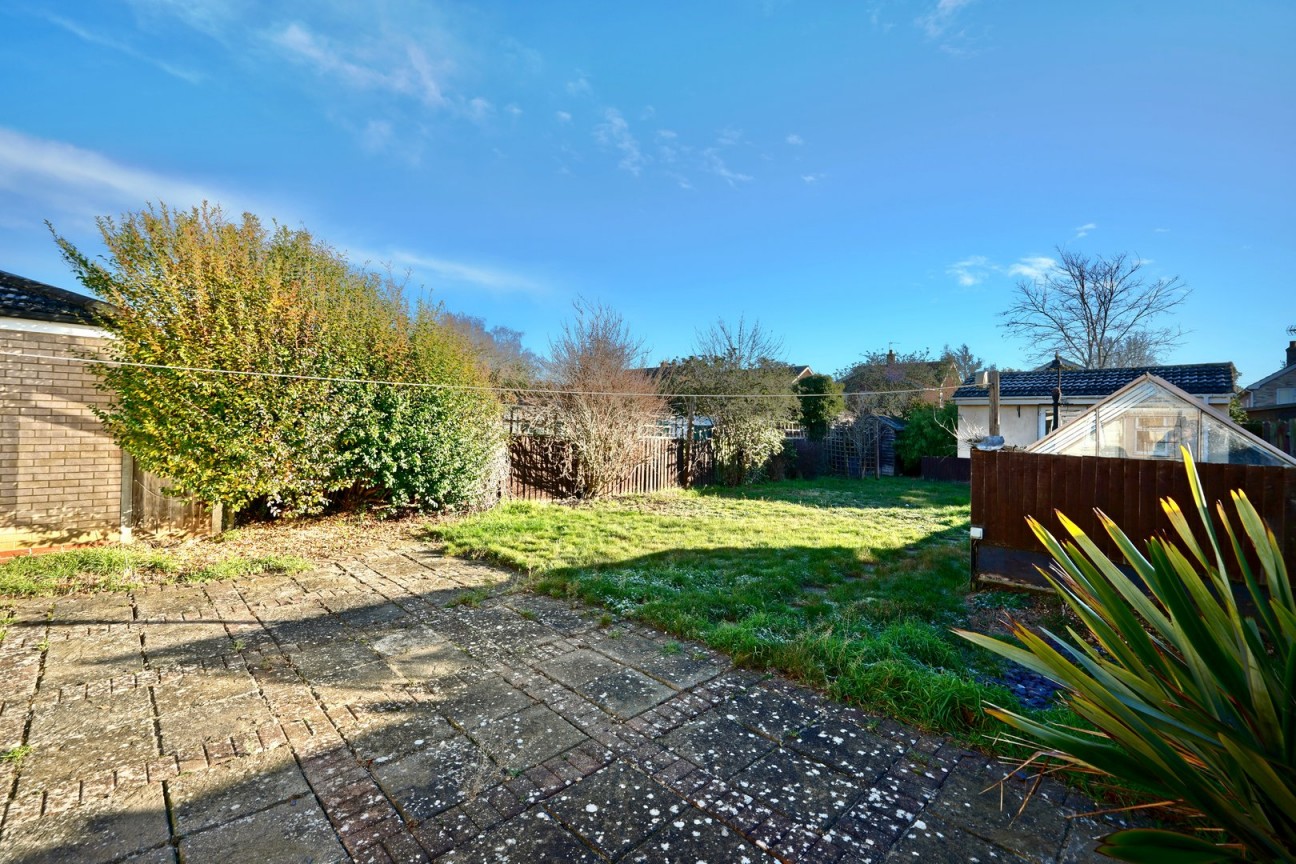 Queens Drive, Huntingdon