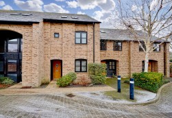 Brampton, Huntingdon