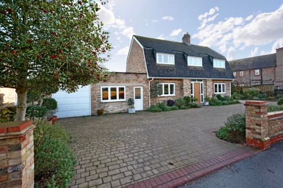 Brampton, Huntingdon