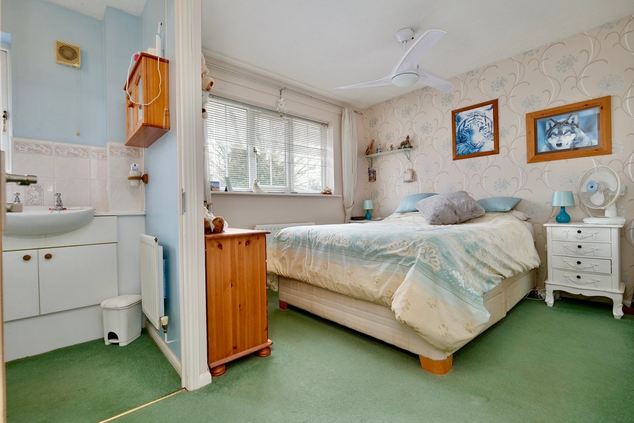 Stukeley Meadows, Huntingdon