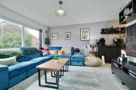 Lammas Gardens, Huntingdon