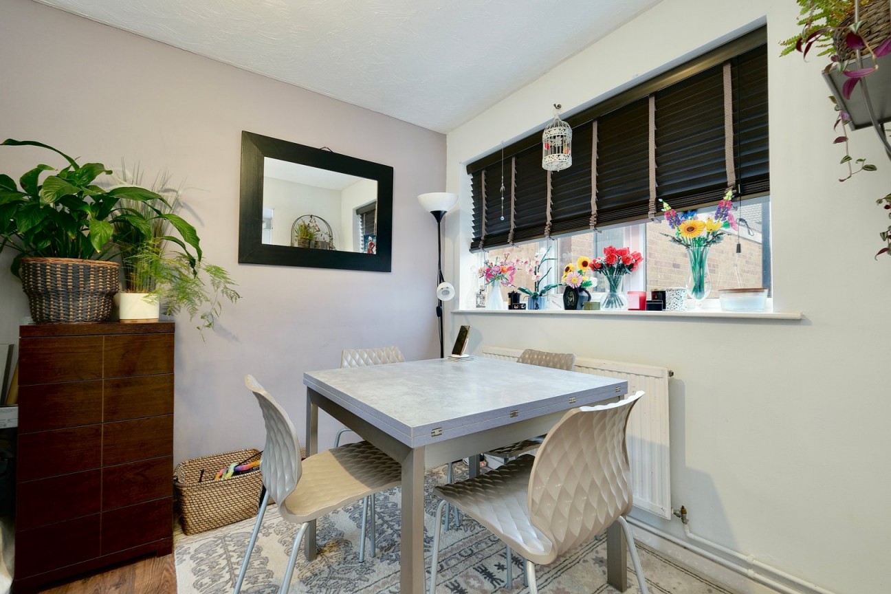 Lammas Gardens, Huntingdon