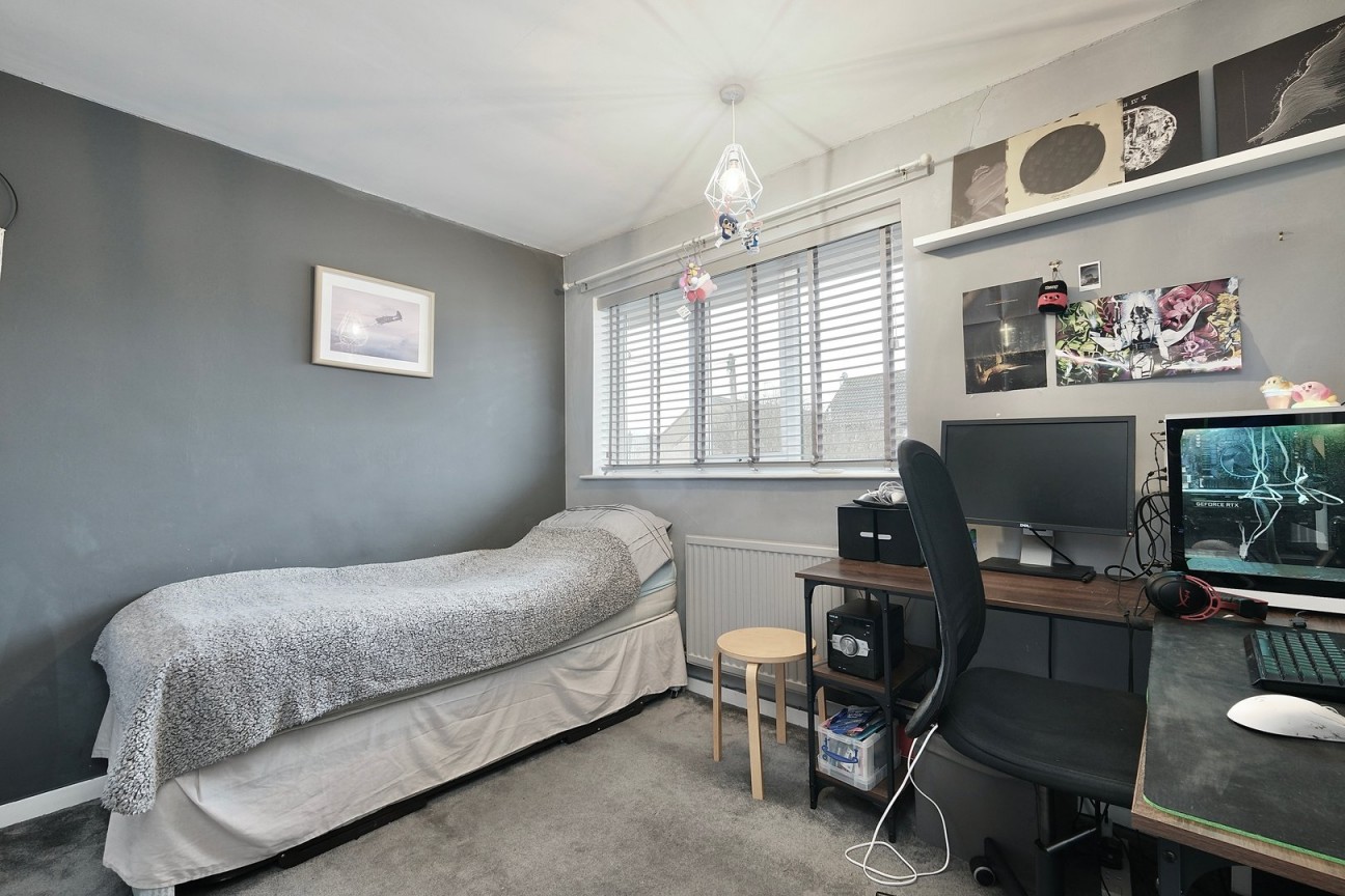 Lammas Gardens, Huntingdon