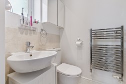 Wood Ridge Crescent, St Neots, Cambridgeshire