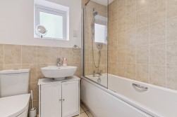 Wood Ridge Crescent, St Neots, Cambridgeshire