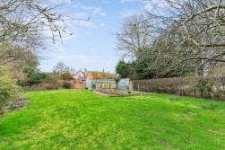 Lower Dean, Huntingdon, Bedfordshire