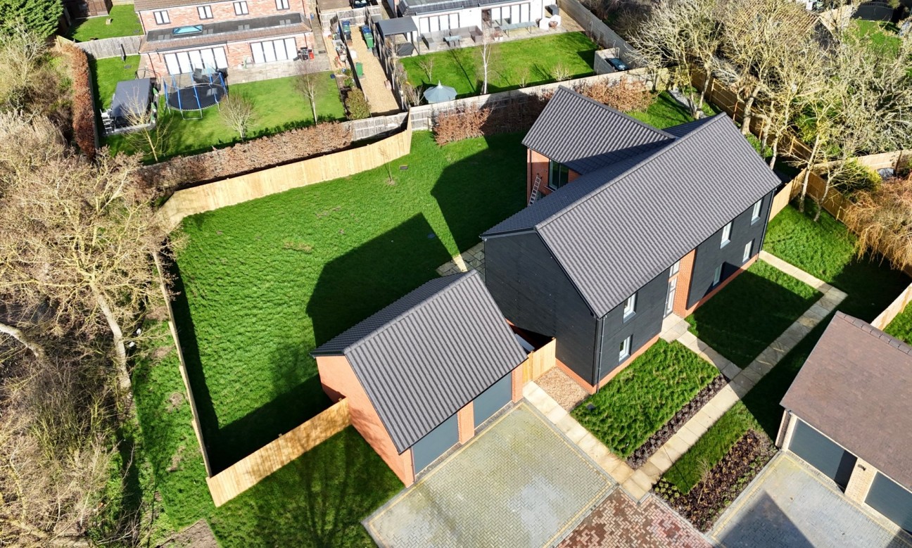 Blackfriars Court, Stow Longa, Cambridgeshire