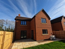 Blackfriars Court, Stow Longa, Cambridgeshire