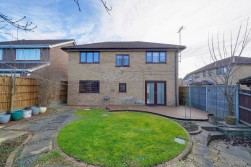 Stukeley Meadows, Huntingdon