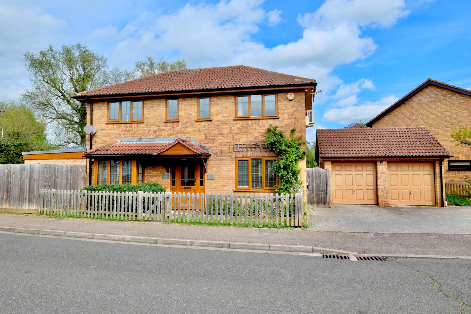 Stukeley Meadows, Huntingdon