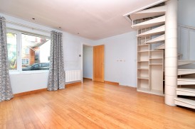 Riseley, Bedford