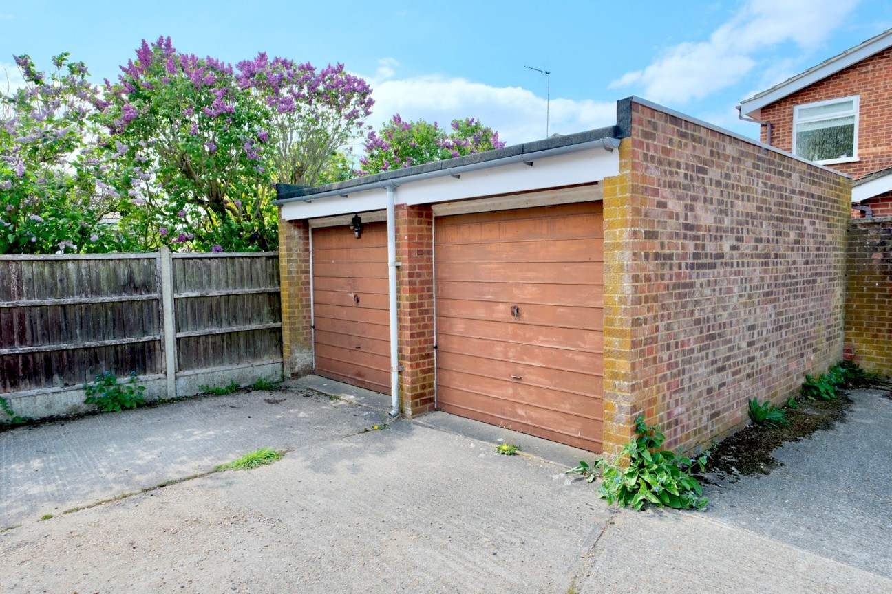 Riseley, Bedford