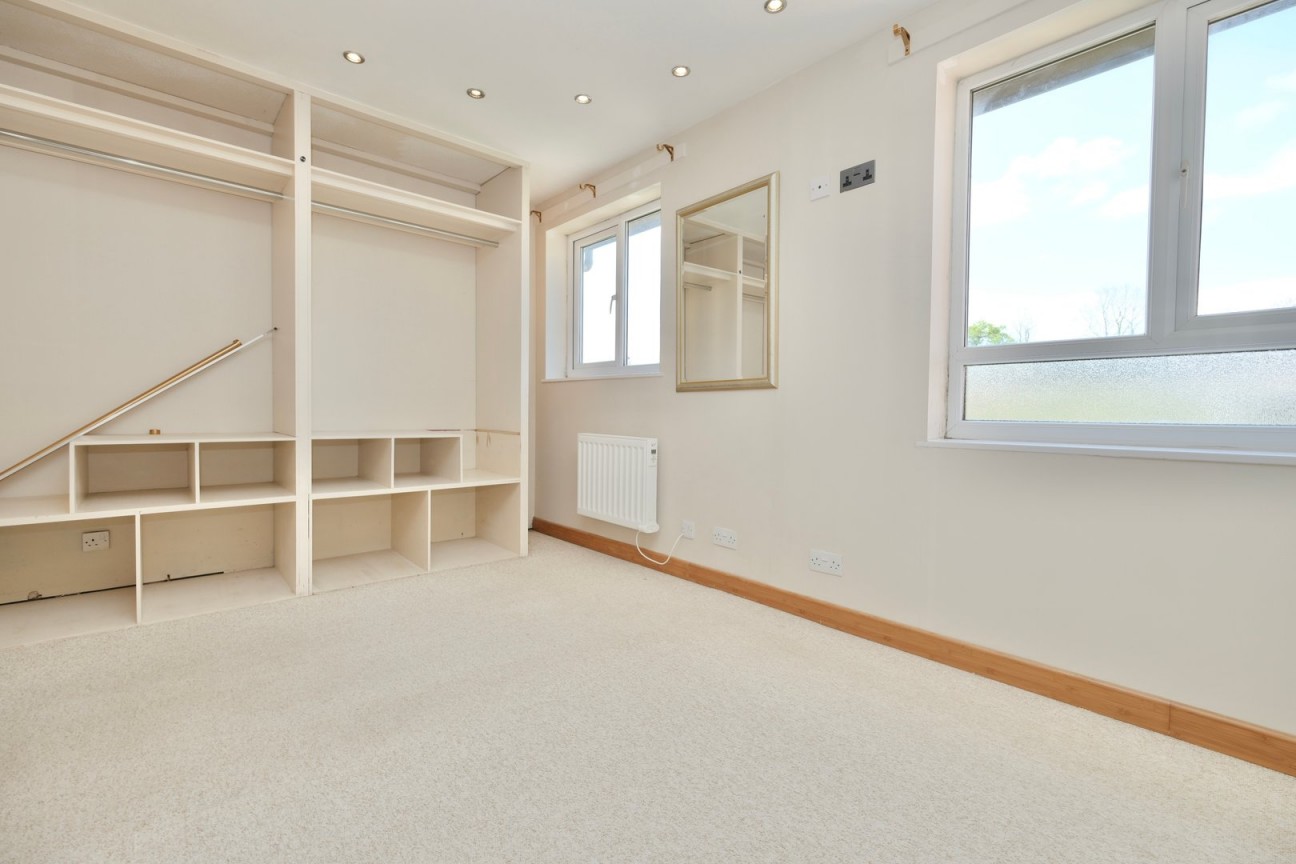 Riseley, Bedford