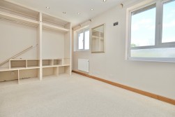 Riseley, Bedford