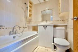 Riseley, Bedford