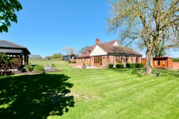 Riseley Road, Sharnbrook, Bedfordshire