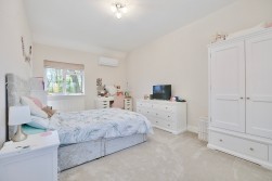 Riseley Road, Sharnbrook, Bedfordshire