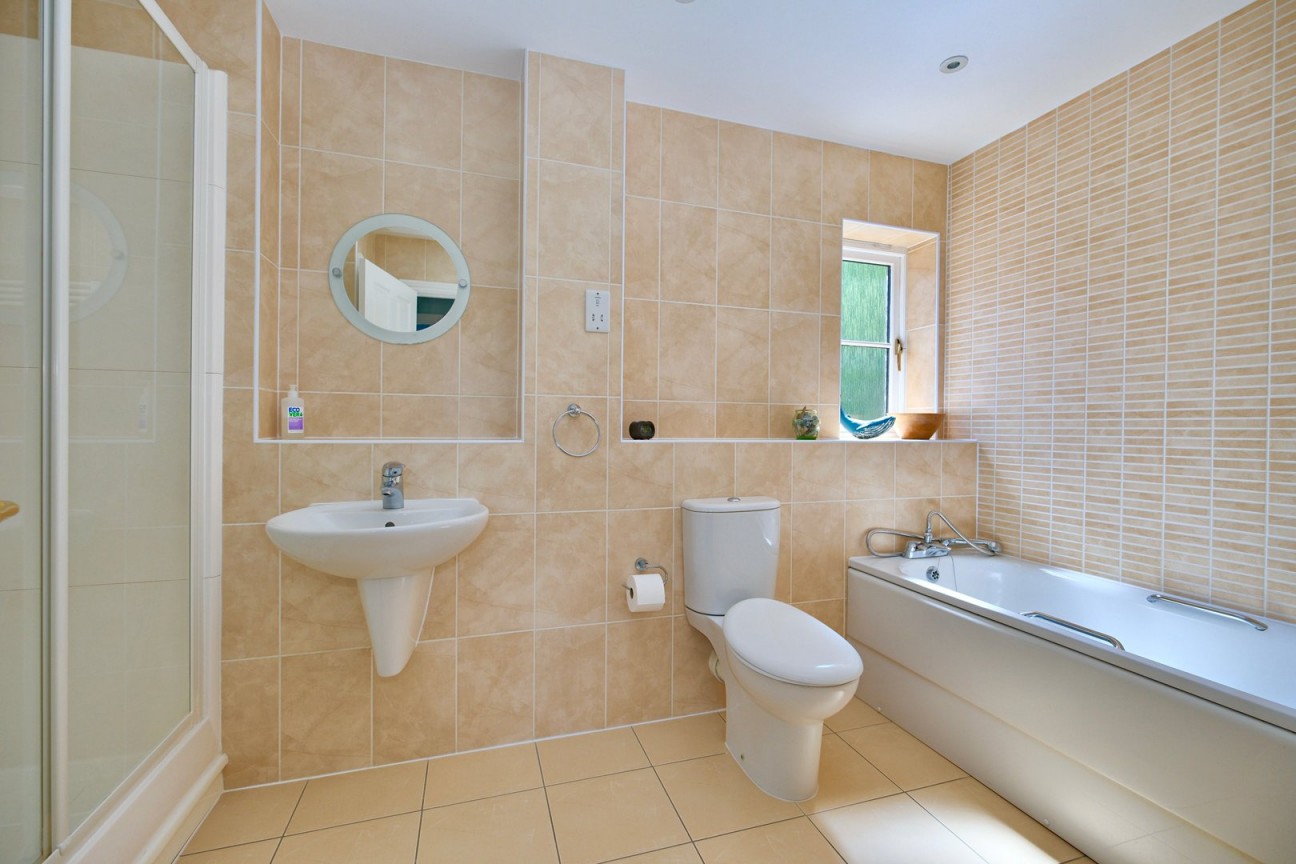 Riseley, Bedford