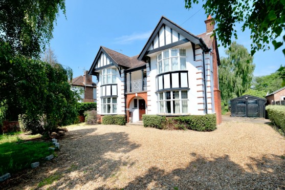 Hartford Road, Huntingdon