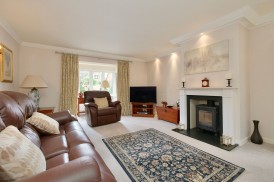 High Street, Riseley, Bedford