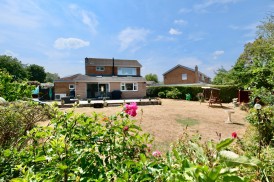 Armstrong Close, Perry, Cambridgeshire