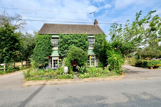 Keysoe Row East, Keysoe