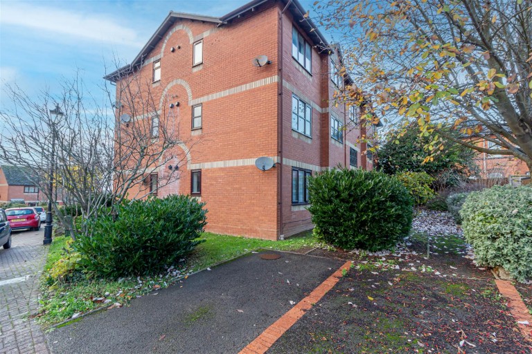 Byfield Rise, Worcester