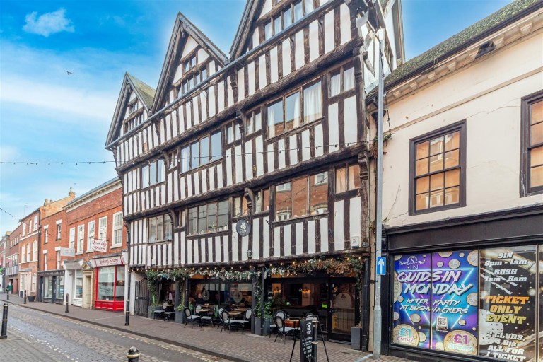 8 New Street, Worcester