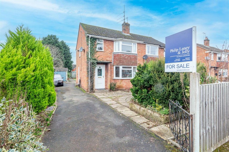 Wolsey Close, Worcester