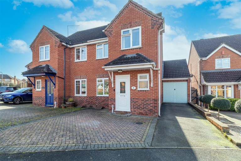 Gallipoli Drive, Norton, Worcester